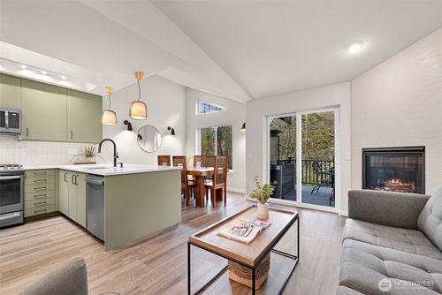 1818 Rosewood Lane, Bellingham, WA, 98225 | Card Image