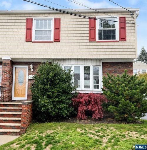 284 Eagle St, North Arlington, NJ, 07031-5738 | Card Image