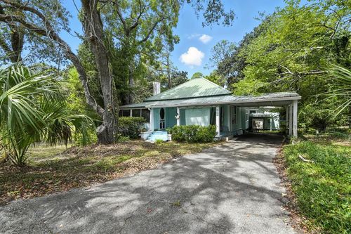 604 Se Avenue F, Carrabelle, FL, 32322-6025 | Card Image