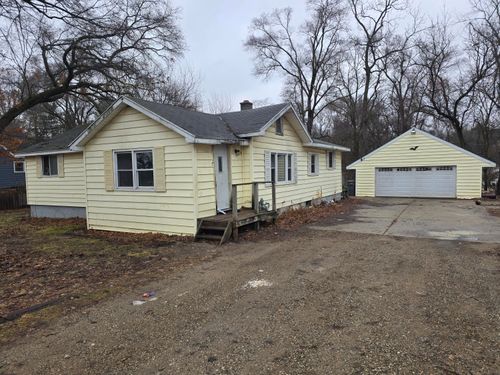 335 Cohasset Ave, Battle Creek, MI, 49014-6015 | Card Image