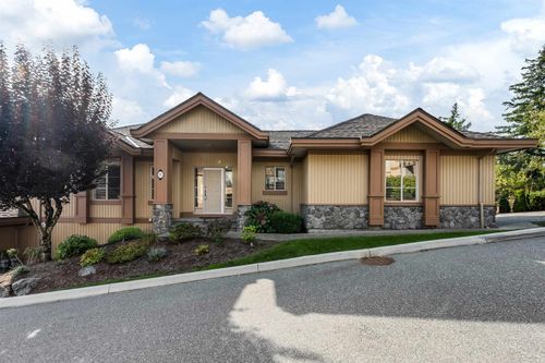 35-35931 Empress Dr, Abbotsford, BC, V3G2M8 | Card Image