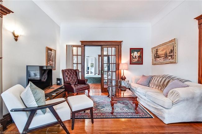 204 Herkimer St, Home with 5 bedrooms, 4 bathrooms and 2 parking in Hamilton ON | Image 7
