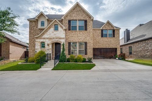 7213 W Nirvana Cir, North Richland Hills, TX, 76182-2109 | Card Image