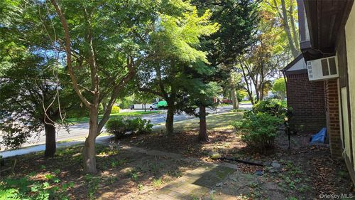 146 Malverne Ave, Malverne, NY, 11565-1415 | Card Image