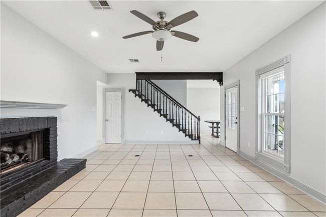 1012 Lake Frances Dr, House other with 3 bedrooms, 3 bathrooms and null parking in Gretna LA | Image 5
