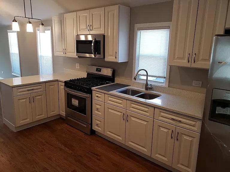 Residential Lease in Chicago 3
