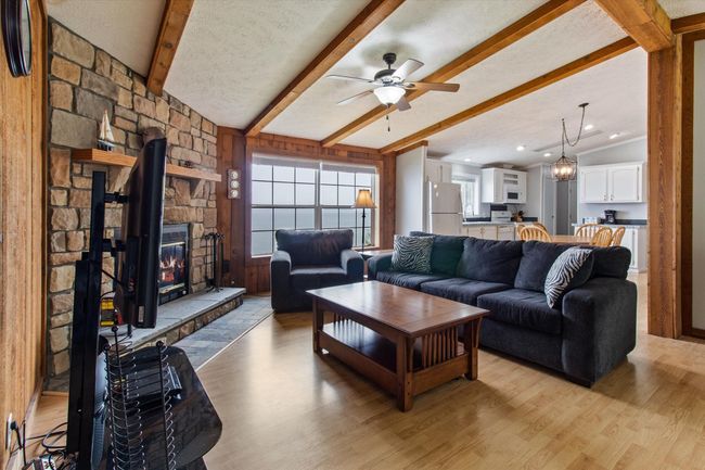 1515 Lakeside Dr, House other with 3 bedrooms, 2 bathrooms and null parking in Harbor Beach MI | Image 9
