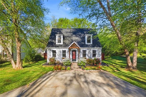 100 Henry Ct, Central, SC, 29630-9086 | Card Image