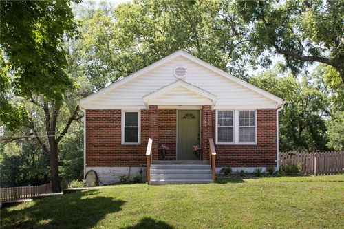 4820 Goodman St, Overland Park, KS, 66203-1325 | Card Image