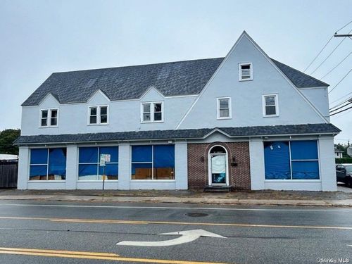 193 Main St, Islip, NY, 11751-3419 | Card Image
