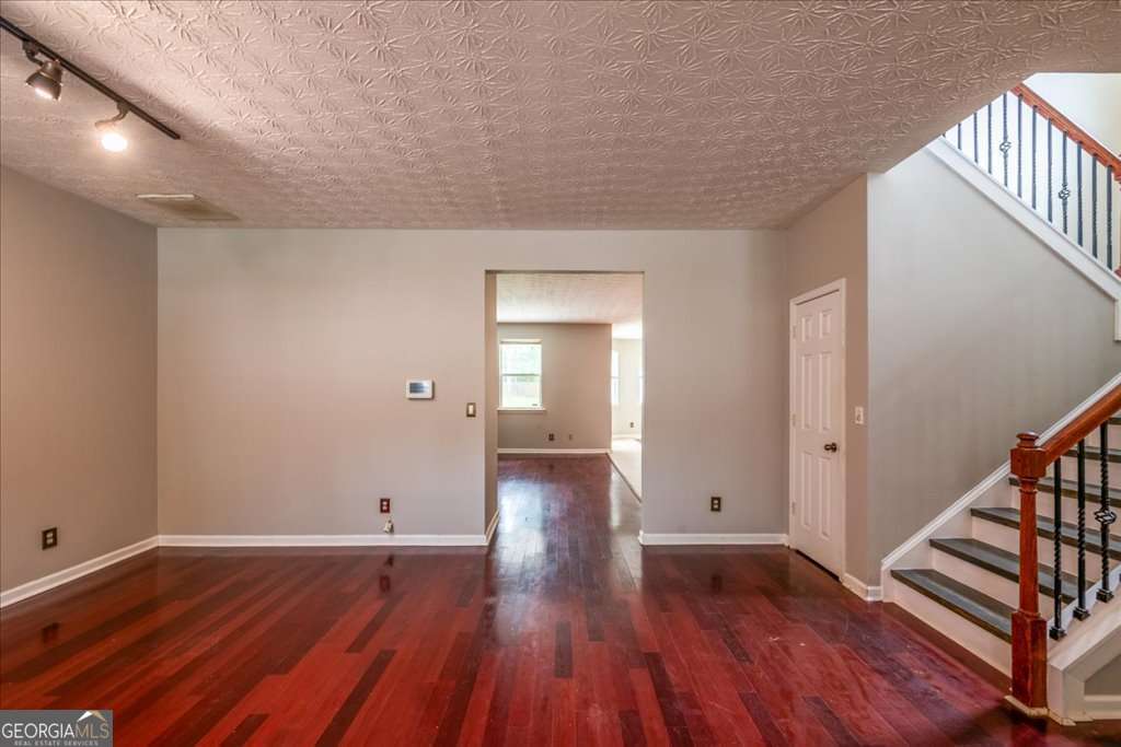 Residential in Fairburn 5
