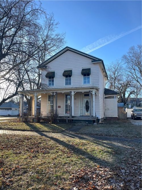 1101 Wabash Ave, Mattoon, IL, 61938-4139 | Card Image