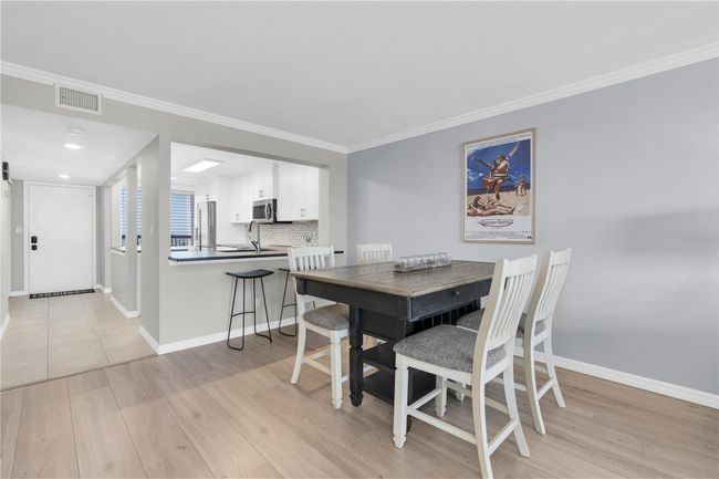 APT-1103 - 9495 Blind Pass Rd, Condo with 2 bedrooms, 2 bathrooms and null parking in ST PETE BEACH FL | Image 8