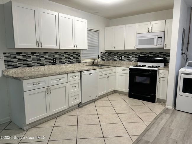 107 1 St St, House other with 3 bedrooms, 1 bathrooms and null parking in Merritt Island FL | Image 19