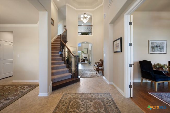 182 Emma Loop, House other with 4 bedrooms, 4 bathrooms and null parking in Austin TX | Image 4