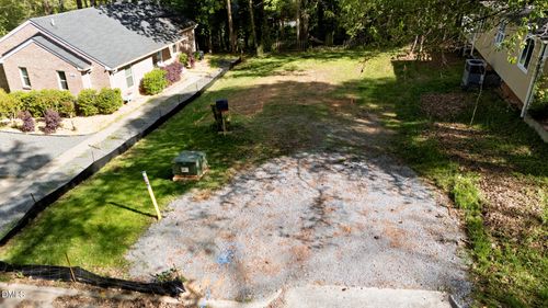 144 Lincoln Ln, Chapel Hill, NC, 27516-2876 | Card Image