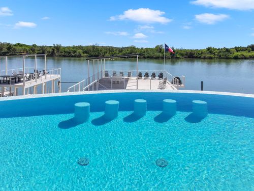 3204 River Oaks Dr, Kingsland, TX, 78639-5225 | Card Image
