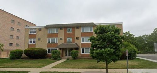 3c-1211 Brown St, Des Plaines, IL, 60016-3366 | Card Image