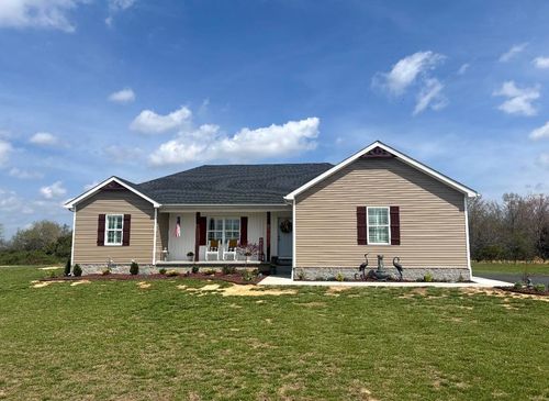 109 Owen Martin Ln, Lewisburg, KY, 42256-8900 | Card Image