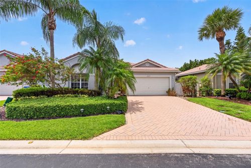 10471 Utopia Cir S, Boynton Beach, FL, 33437-5541 | Card Image