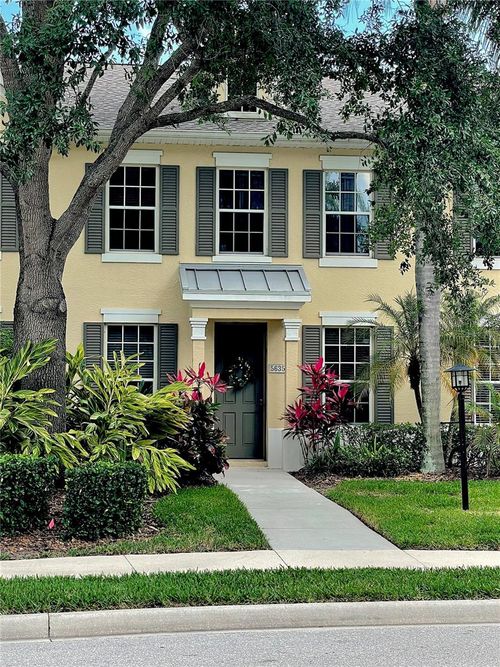 5635 Whitehead St, BRADENTON, FL, 34203-8084 | Card Image