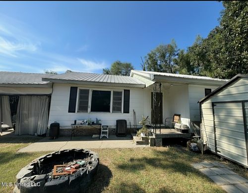 219 Crestview Dr, Ferriday, LA, 71334-3822 | Card Image