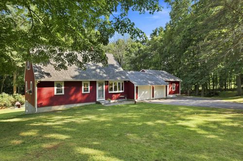 157 Camp Lee Rd, Epping, NH, 03042-2511 | Card Image
