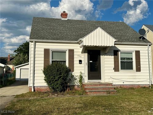 339 E 329th St, Willowick, OH, 44095-3228 | Card Image