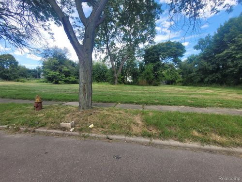 3254 Canton St, Detroit, MI, 48207-2540 | Card Image