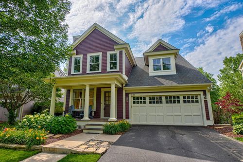 431 Country Rd, Stillwater, MN, 55082-5566 | Card Image