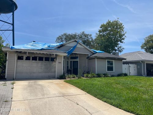 1165 14th St N, Jacksonville Beach, FL, 32250-3654 | Card Image