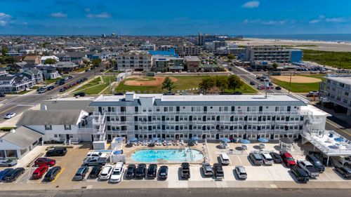 6109 Atlantic Ave, Wildwood Crest, NJ, 08260-4101 | Card Image