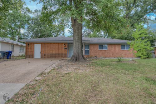 1112 Southland Park Dr, Shreveport, LA, 71118-3221 | Card Image