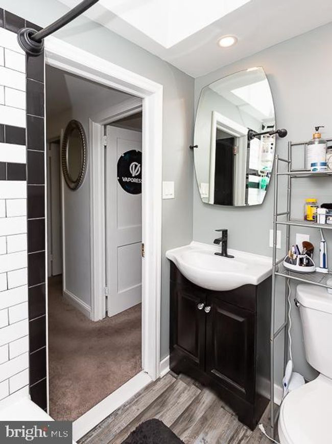 5207 Gramercy Dr, Townhouse with 3 bedrooms, 2 bathrooms and null parking in Clifton Hts PA | Image 21