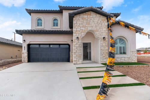 769 Cedarwood Ave, El Paso, TX, 79928-8450 | Card Image