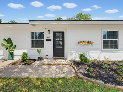 5852 Lyle St, Westworth Village, TX, 76114-4132 | Card Image