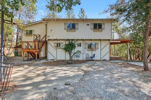 1277 5th Ave, Gold Hill, OR, 97525-9742 | Card Image