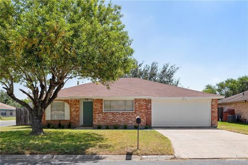 2712 N 28 1/2 St, McAllen, TX, 78501-6319 | Card Image
