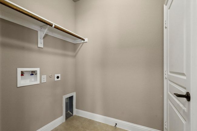 1305 Greenrock Ct, House other with 4 bedrooms, 3 bathrooms and null parking in Midlothian TX | Image 19