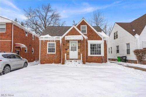 9405 Bohning Dr, Garfield Heights, OH, 44125-1432 | Card Image