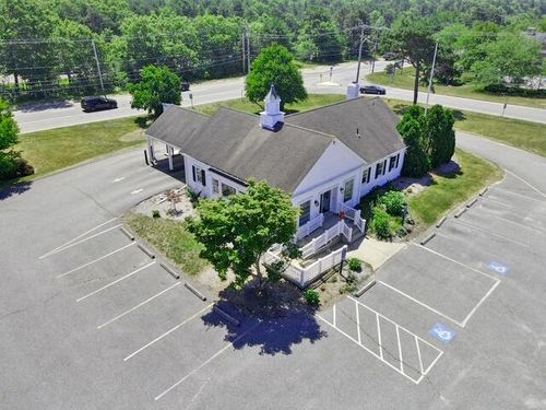 2 Barlows Landing Rd, Pocasset, MA, 02559-1915 | Card Image