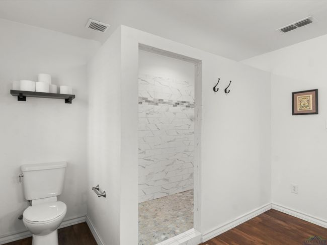 207 Katherine Dr, House other with 3 bedrooms, 2 bathrooms and null parking in Daingerfield TX | Image 16