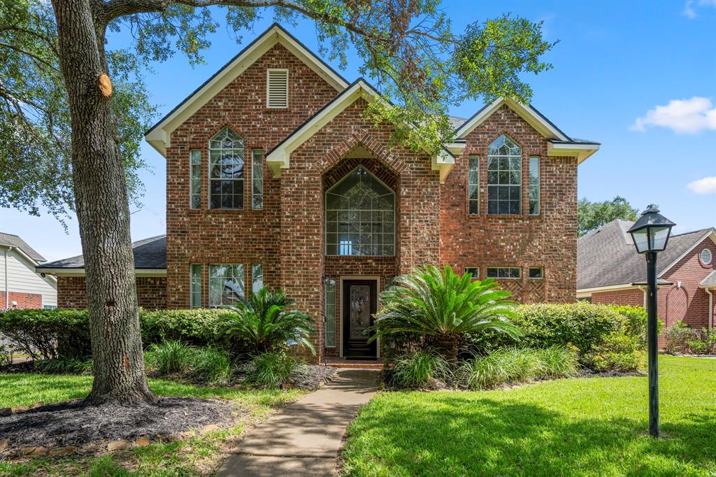 Connies Court Ln, Missouri City, TX 77459