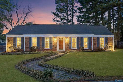 2511 Galahad Dr Se, Huntsville, AL, 35803-1809 | Card Image