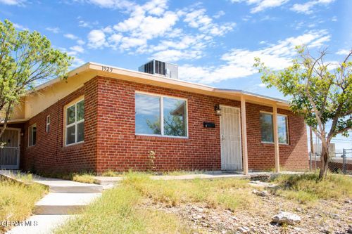 1929 Detroit Ave, El Paso, TX, 79902-3009 | Card Image