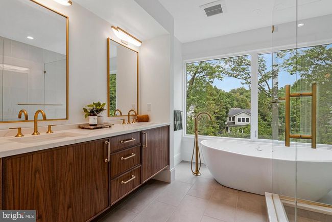 6120 30 Th St Nw, House other with 6 bedrooms, 5 bathrooms and null parking in WASHINGTON DC | Image 19