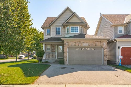 11 Fuller Dr, Guelph, ON, N1E7J6 | Card Image