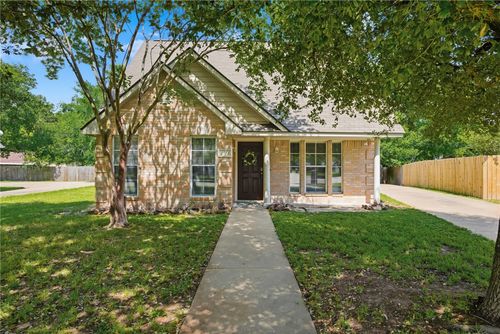 2415 Pintail Loop, College Station, TX, 77845-4316 | Card Image