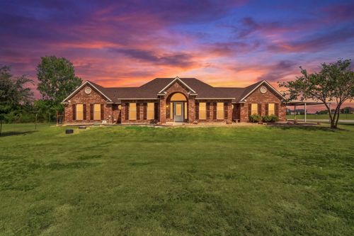 627 County Road 4445, Trenton, TX, 75490-6034 | Card Image