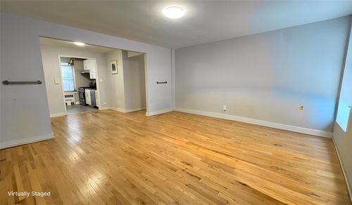 apt-1e-134 Blossom Ave, Flushing, NY, 11355-4635 | Card Image